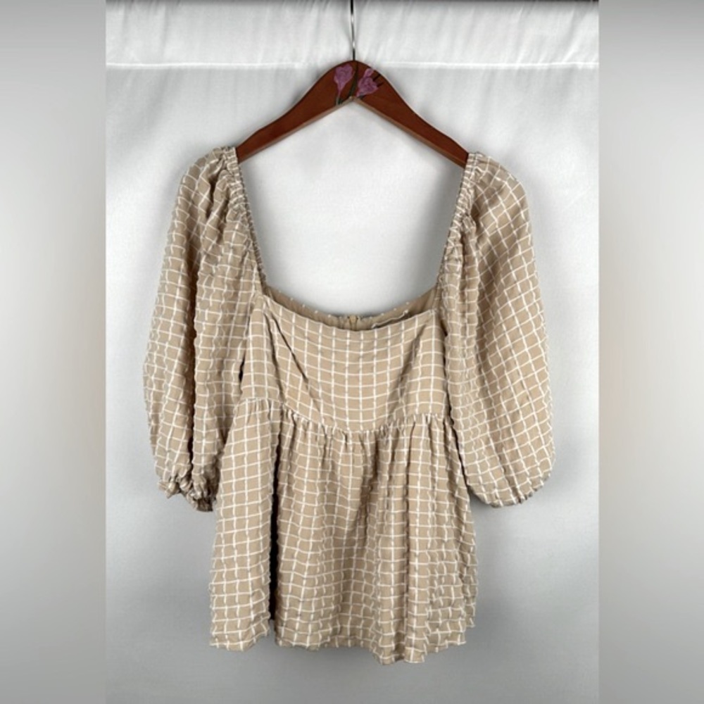 Storia Grid Print Puff Sleeve Babydoll Top - Picture 2 of 5
